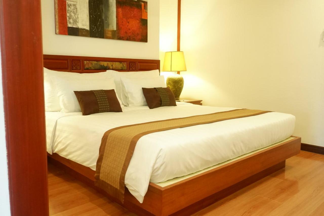 Patong Pride Beach Resort - Adults Only מראה חיצוני תמונה