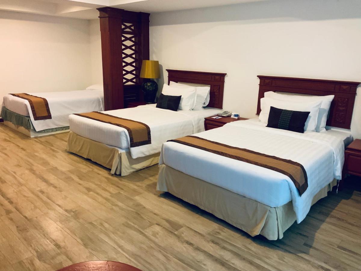 Patong Pride Beach Resort - Adults Only מראה חיצוני תמונה