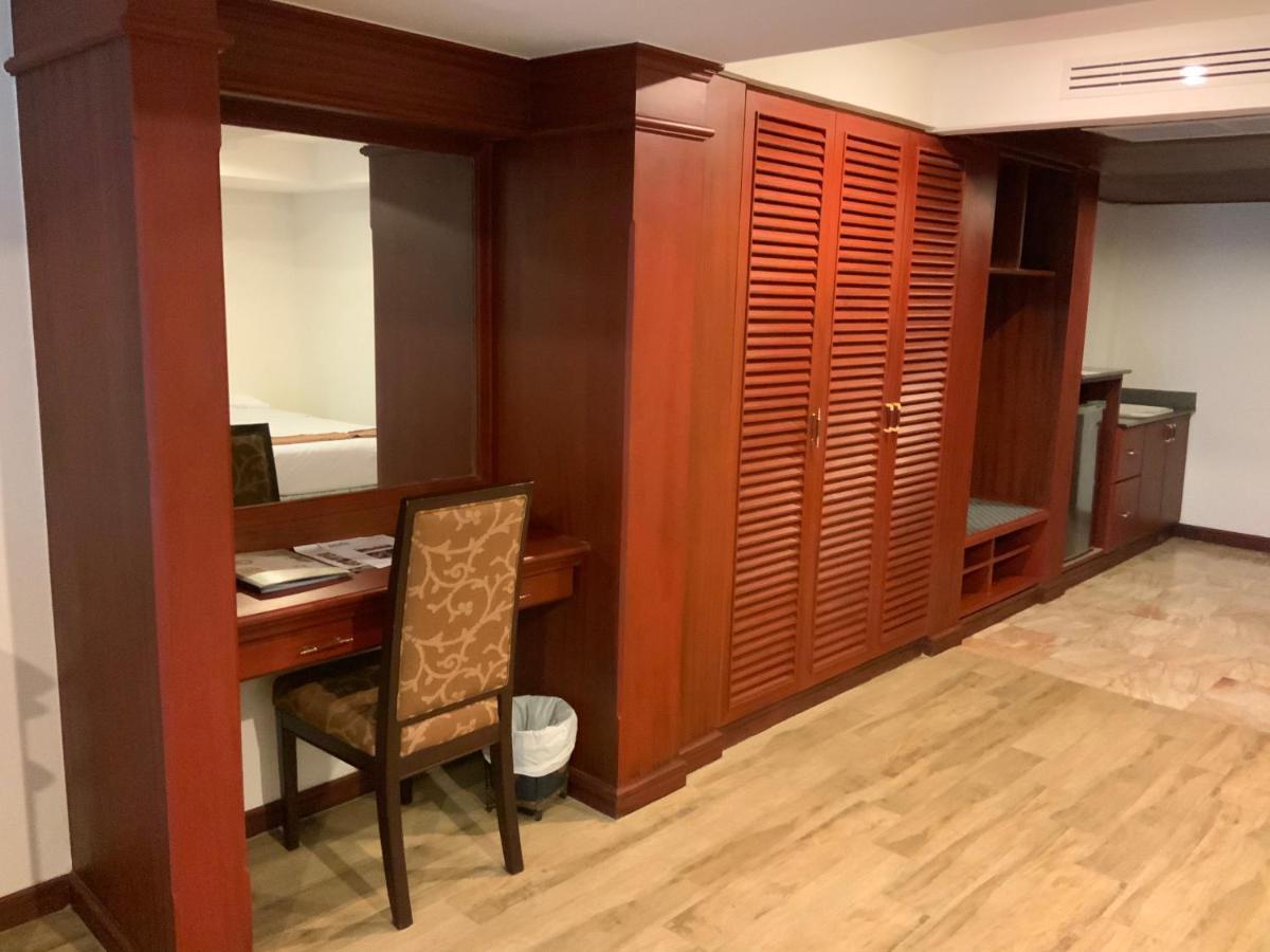Patong Pride Beach Resort - Adults Only מראה חיצוני תמונה