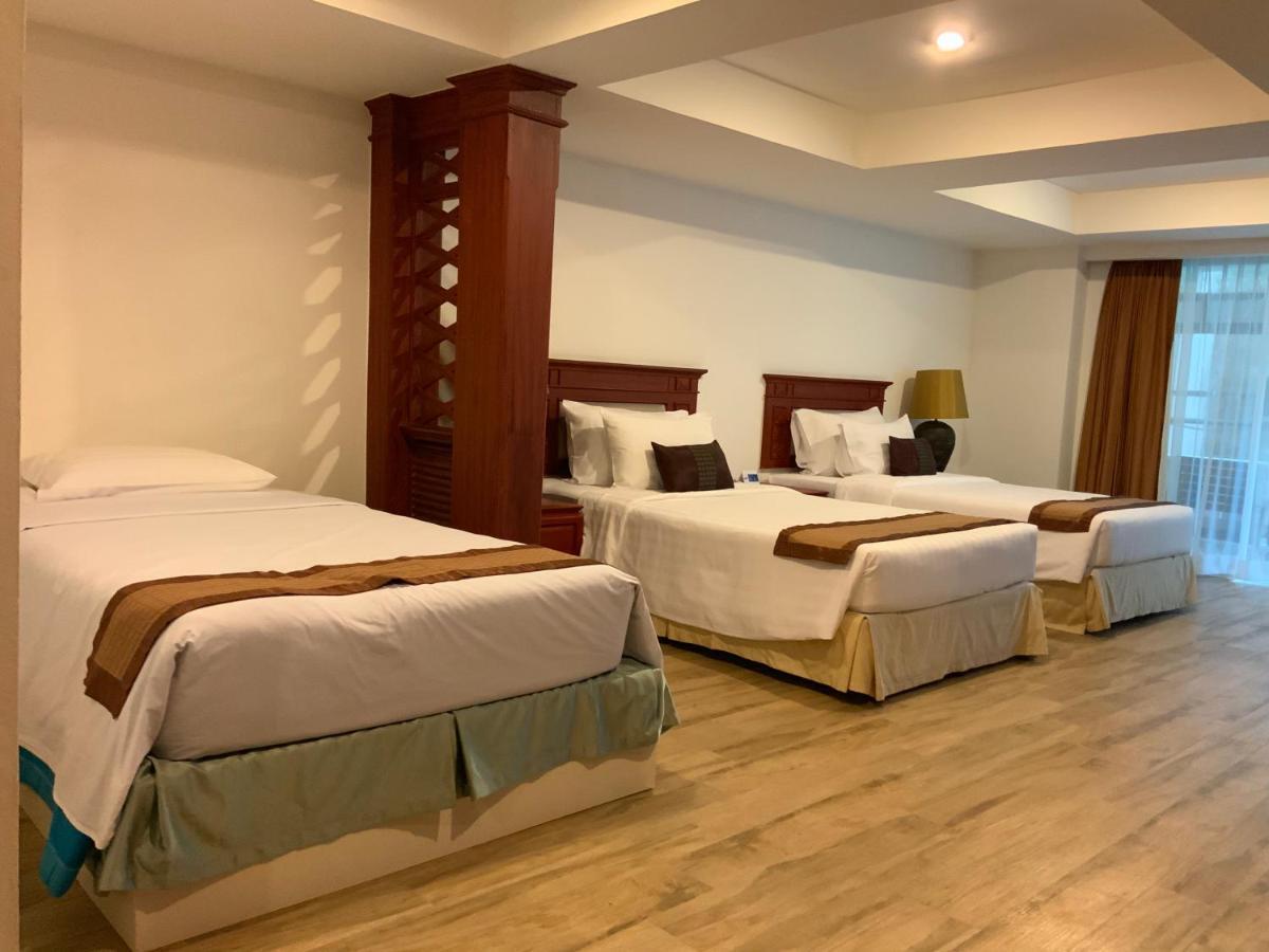 Patong Pride Beach Resort - Adults Only מראה חיצוני תמונה